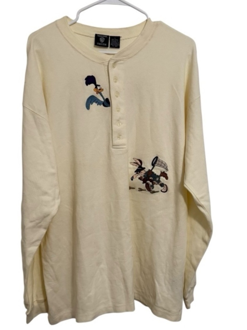 Warner Bros Vintage 1996 Looney Tunes Coyote Road Runner Henley Tee Ivory Large